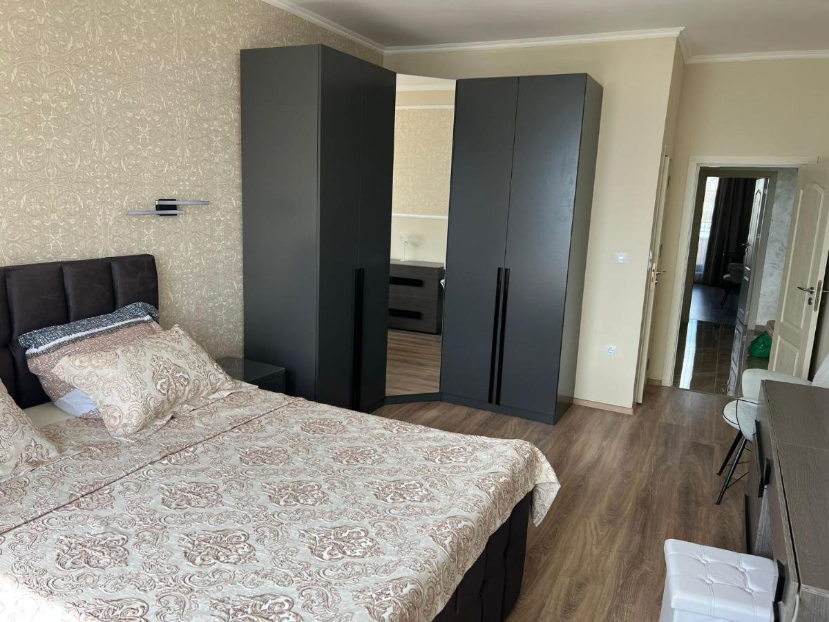 Luxury Penthouse Apartments At Valencia Gardens Μπουργκάς Εξωτερικό φωτογραφία