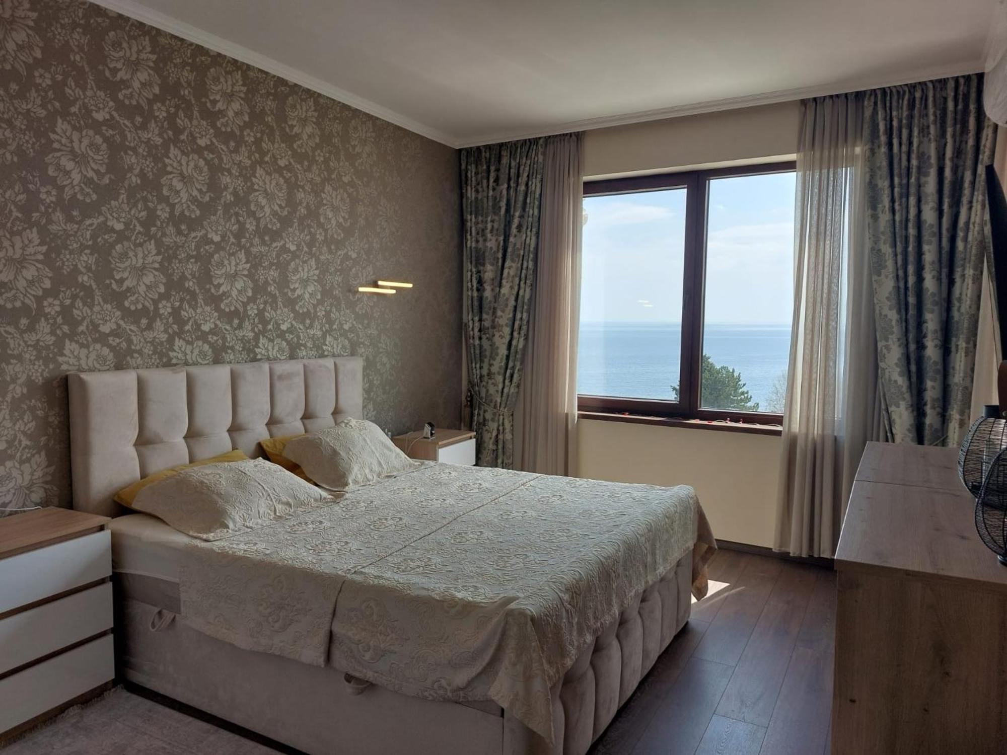 Luxury Penthouse Apartments At Valencia Gardens Μπουργκάς Εξωτερικό φωτογραφία